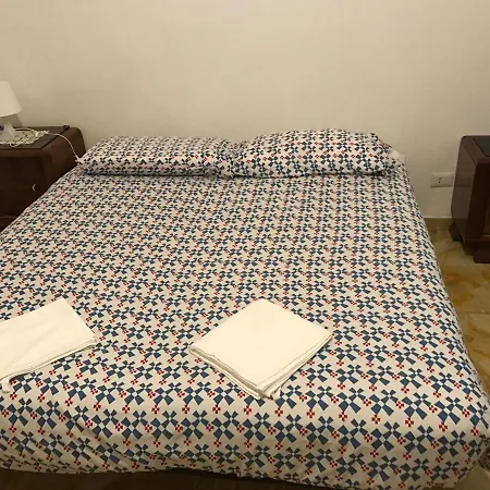E Locazioni Turistiche Antico Borgo Toscano Bed and Breakfast 2*