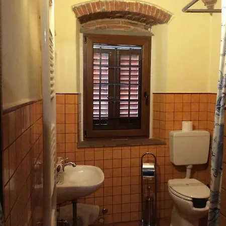E Locazioni Turistiche Antico Borgo Toscano 2*